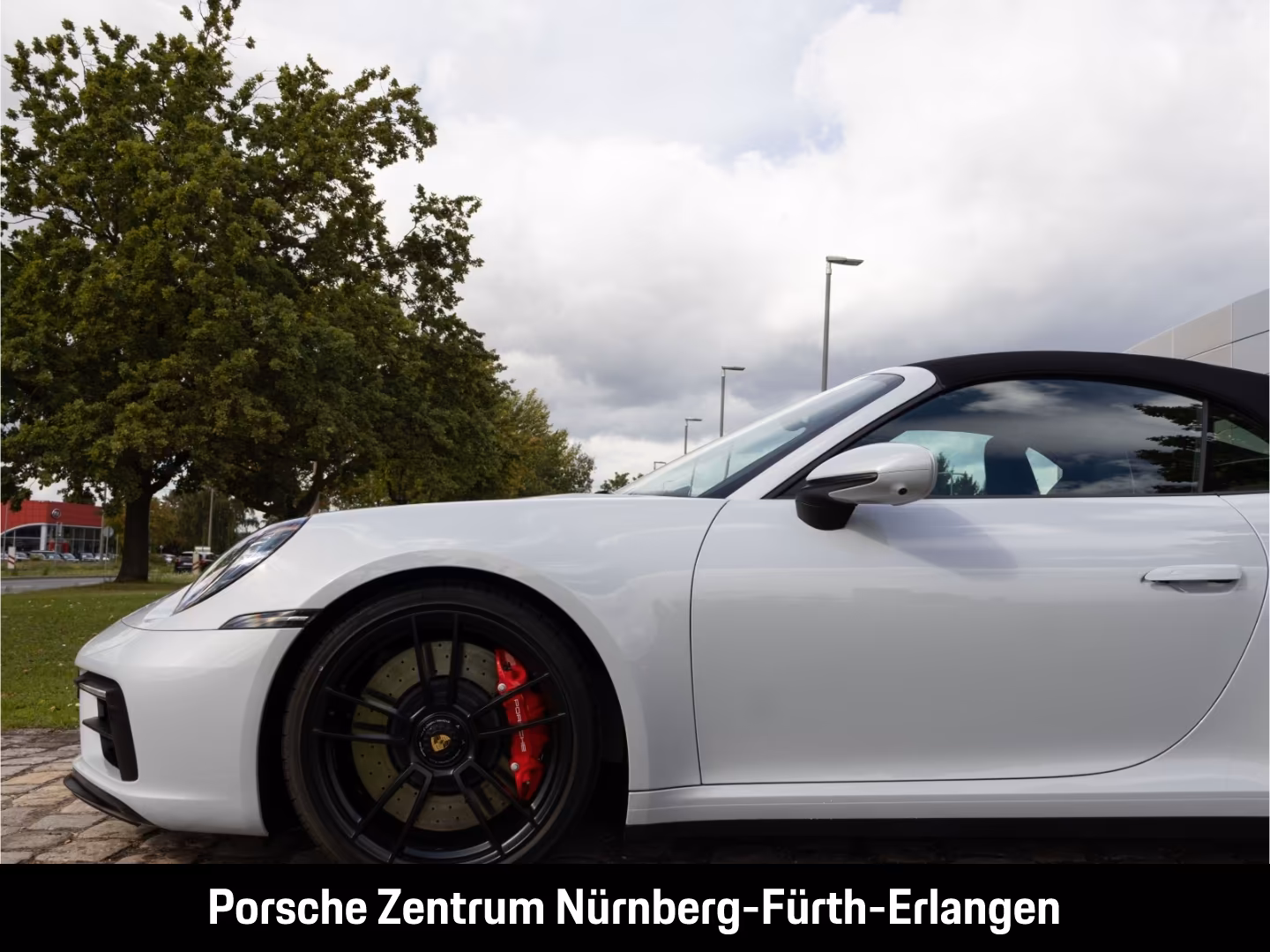Porsche 911 4 992 Cabriolet Carrera GTS