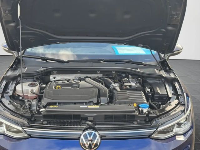 Volkswagen Golf 1.5 TSI Golf VIII