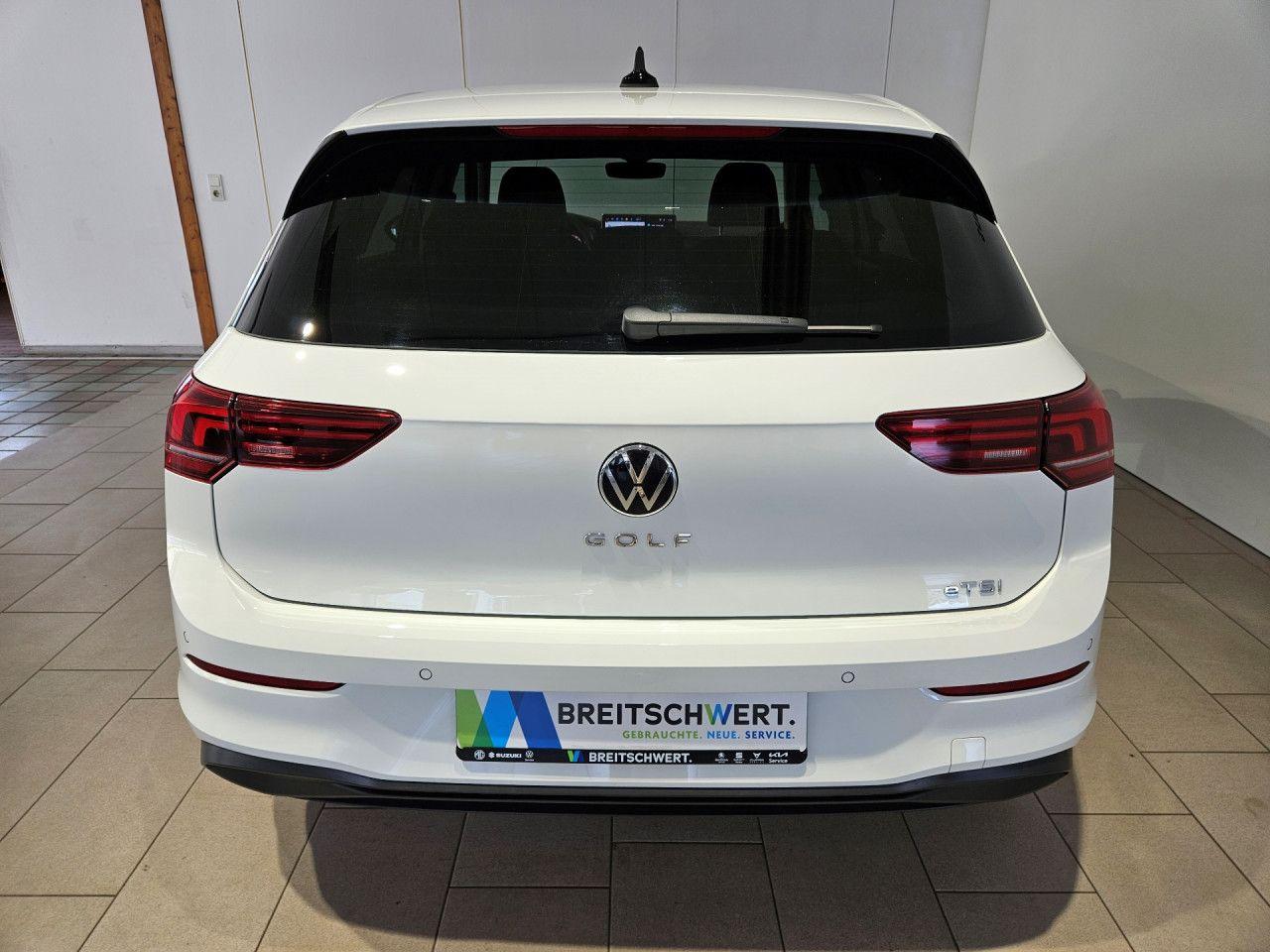 Volkswagen Golf 1.5 eTSI DSG Life