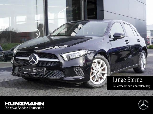 Mercedes-Benz A 250 A 250 e