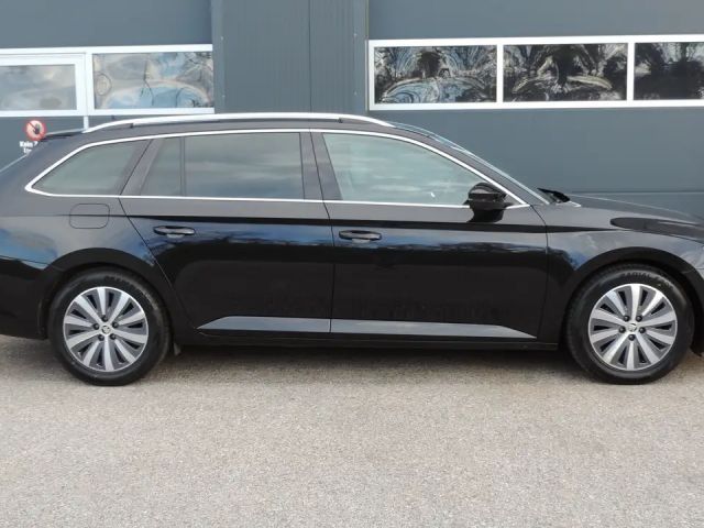 Skoda Superb Style Style