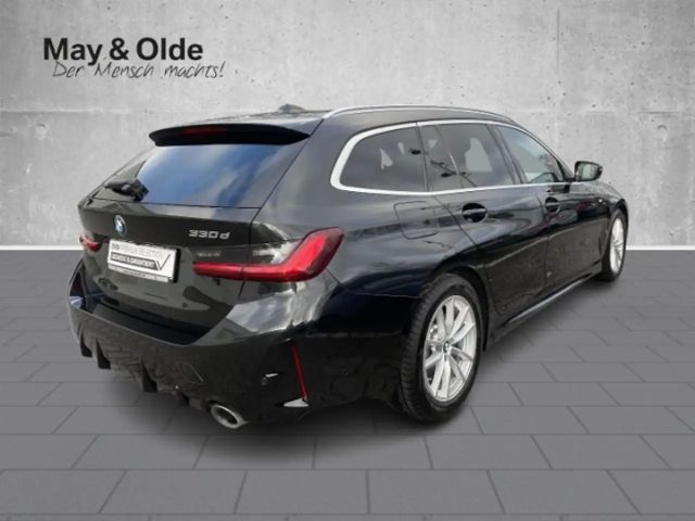 BMW 330 330d M-Sport Touring