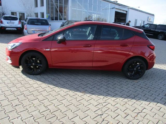 Opel Astra Ultimate