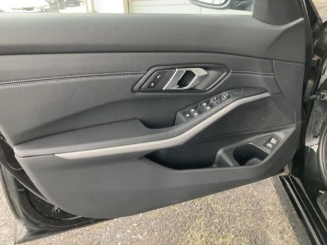 BMW 320 320d Touring