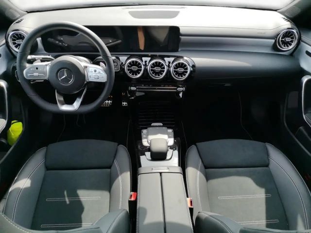 Mercedes-Benz CLA 200 CLA 200 d Shooting Brake