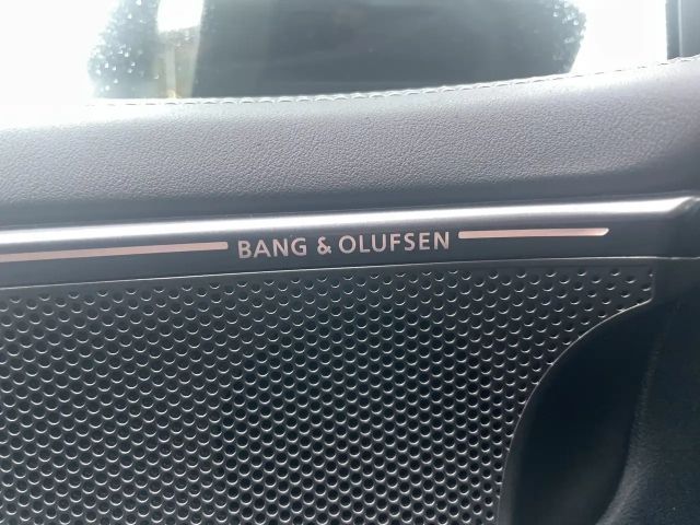 Audi A6 e-tron Quattro