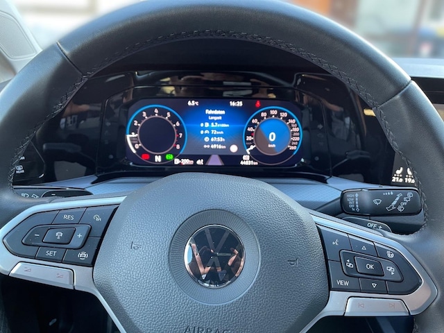 Volkswagen Golf 1.5 eTSI Golf VIII