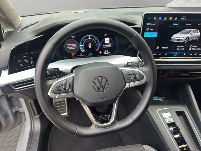 Volkswagen Golf DSG Plus