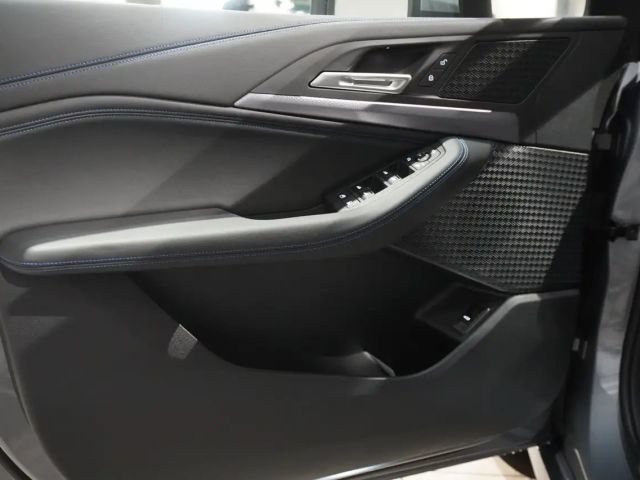 BMW 230 Active Tourer Sedan xDrive