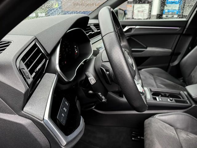 Audi Q3 Hybride S-Line