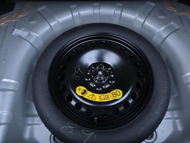 Ford Focus 1,0 125PS ACC/Kamera/LED/Navi/Winterp.     **