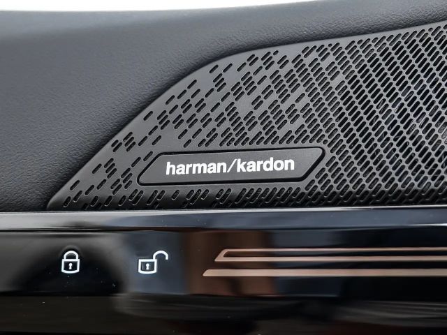 BMW 520 520i M-Sport Sedan