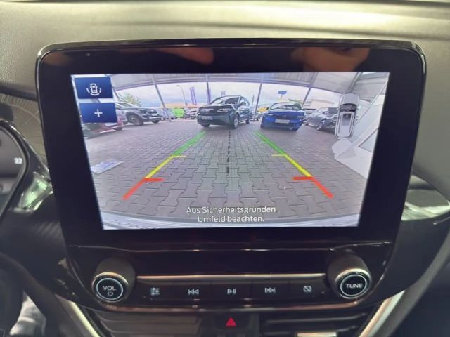 Ford Puma EcoBoost Titanium