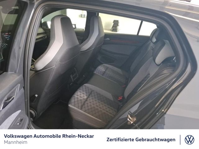 Volkswagen Golf 1.5 TSI Golf VIII R-Line