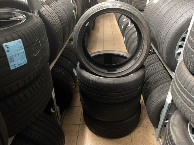 Audi A8 60 TFSI Hybride Quattro