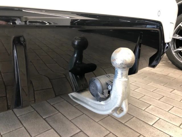 BMW 320 320d Sedan xDrive