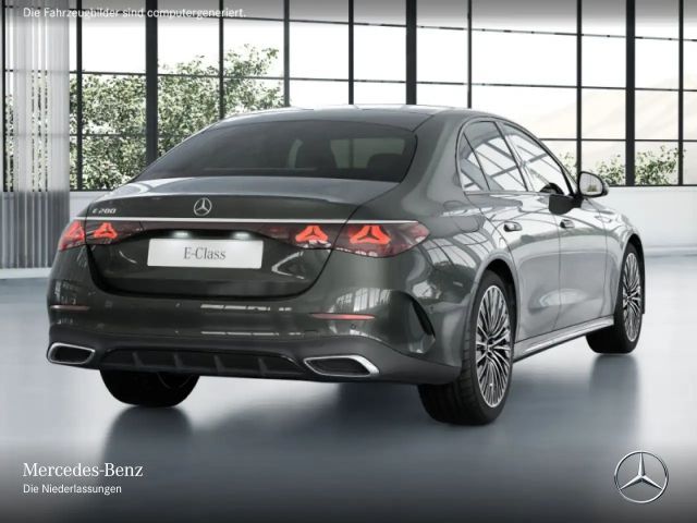 Mercedes-Benz E 200 AMG Line Sedan