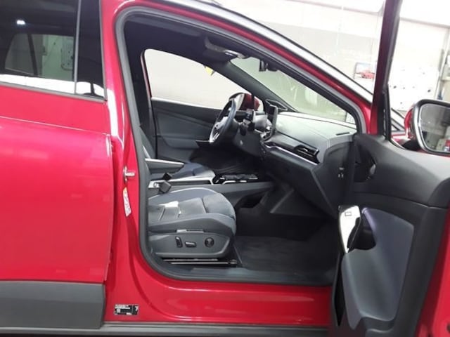 Volkswagen ID.4 286PS NP.70T ACC.5J-G.WÄRMEPUMPE.AHK.AREA-VIEW.NAVI.HUD.HARMAN.PANO