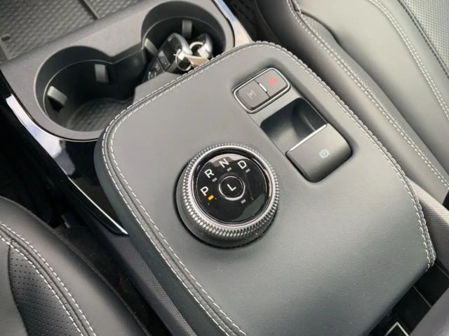 Ford Mustang Mach-E Basis Panorama Navi Digitales Cockpit Memory Sitze