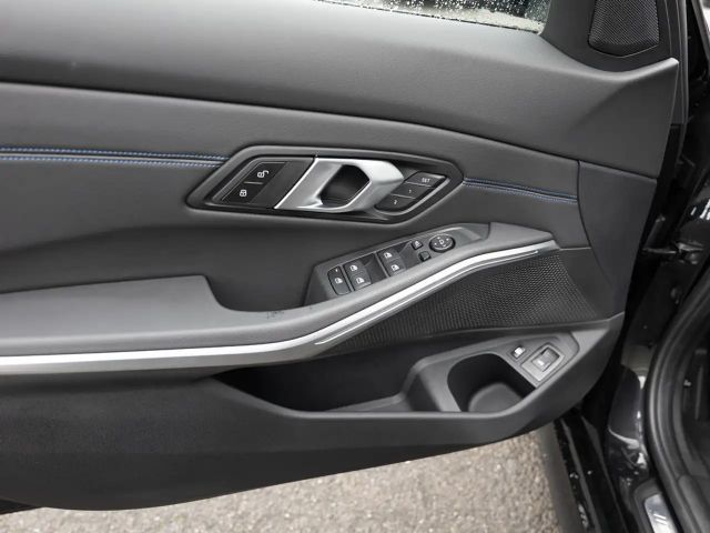 BMW 330 330e M-Sport Touring xDrive