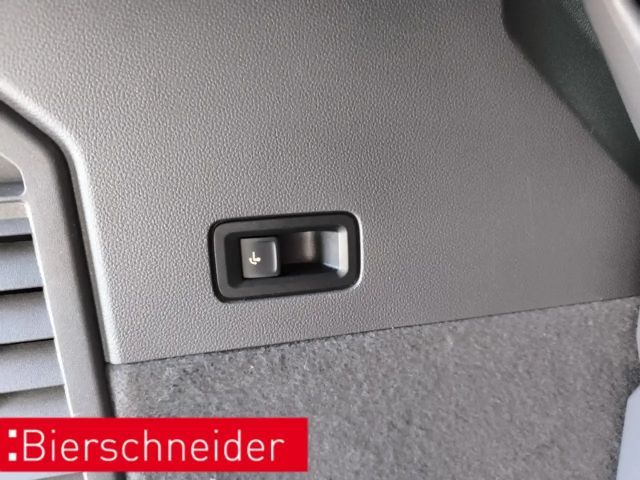 Volkswagen Multivan 2.0 TSI DSG Lang Life T7