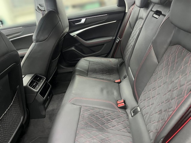 Audi S6 Avant Quattro