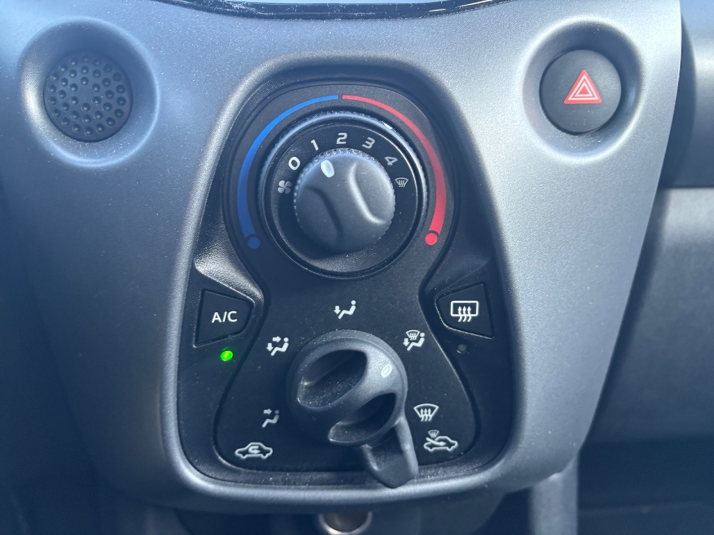 Toyota Aygo 5-deurs Play X-play