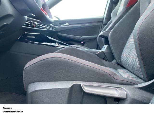 Volkswagen Golf 2.0 TSI DSG GTI IQ.Drive Style