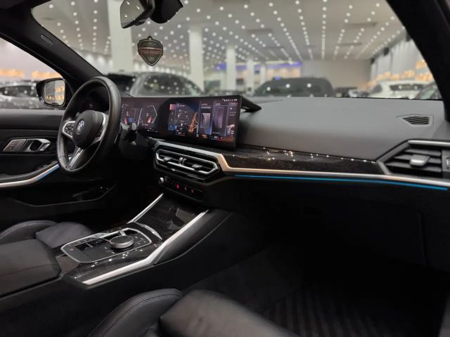 BMW 330 330e M-Sport Sedan xDrive