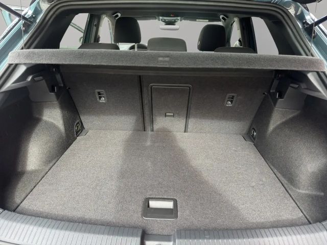 Volkswagen T-Roc 1.5 TSI DSG R-Line