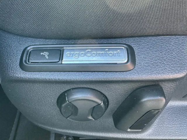 Volkswagen Passat 1.5 TSI Business DSG Variant