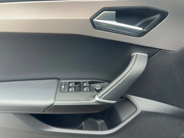 Seat Leon 1.5 eTSI DSG Xcellence