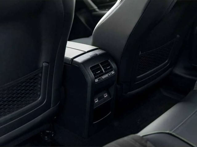 Peugeot 408 GT-Line Hybrid