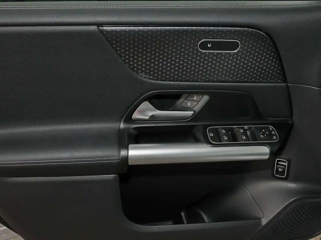 Mercedes-Benz B 200 Progressive