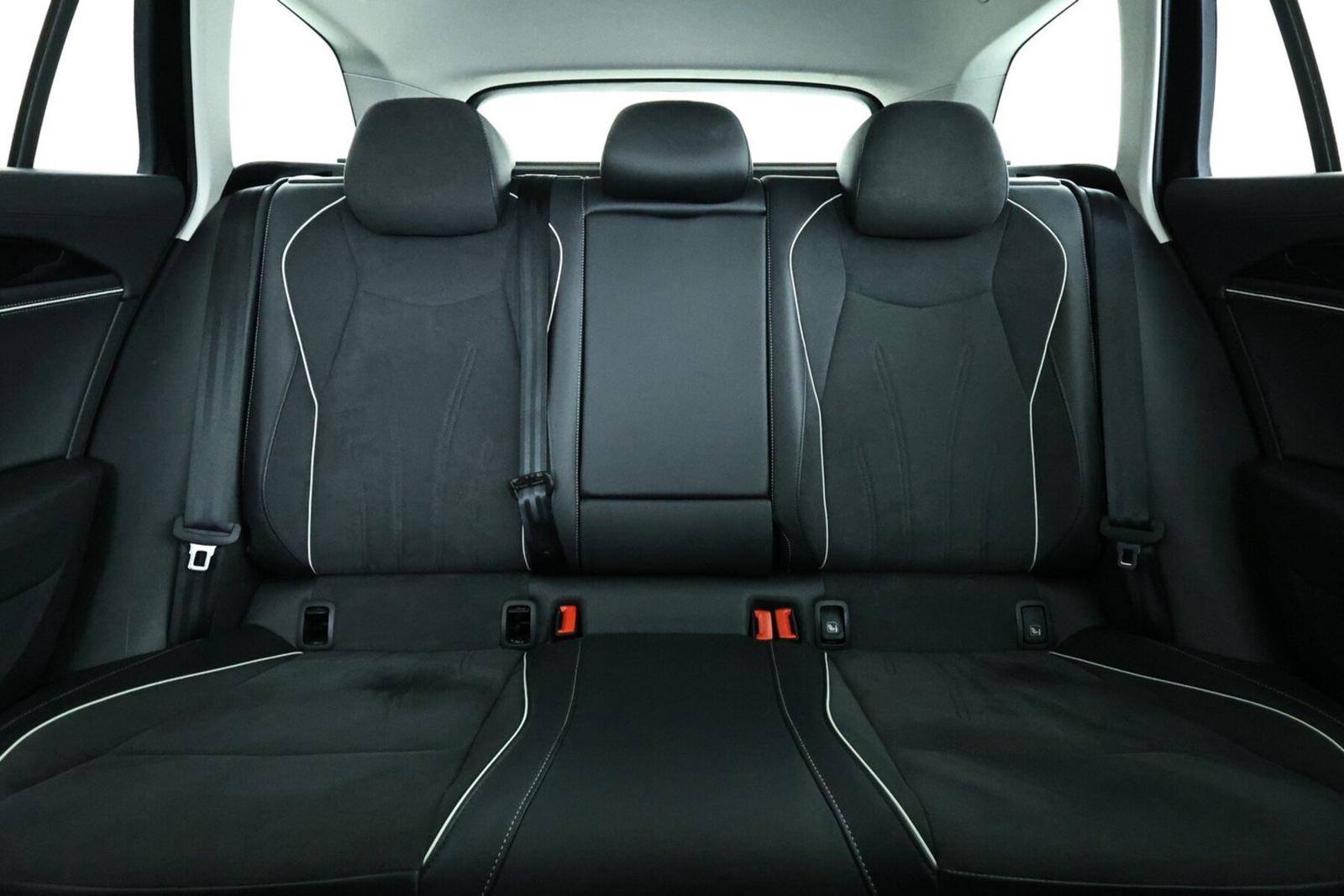 Volkswagen Passat 2.0 TDI Business IQ.Drive