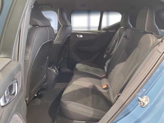 Volvo XC40 XC40 Navi LED Klima Standhzg Einparkhilfe el. Fenster