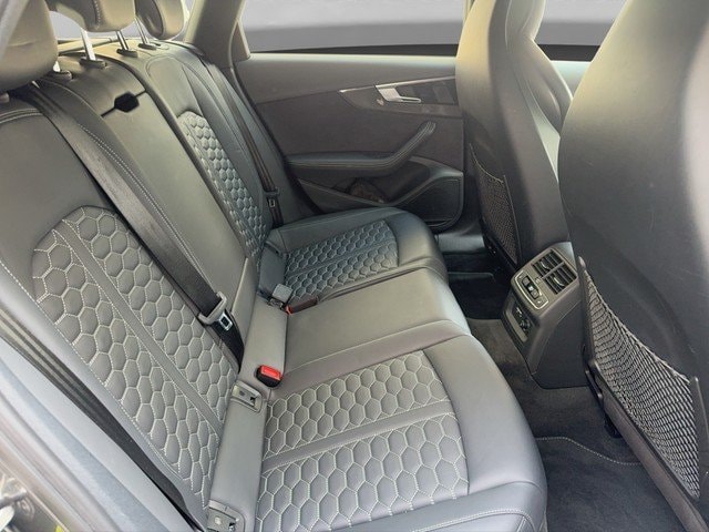 Audi RS4 Avant Quattro