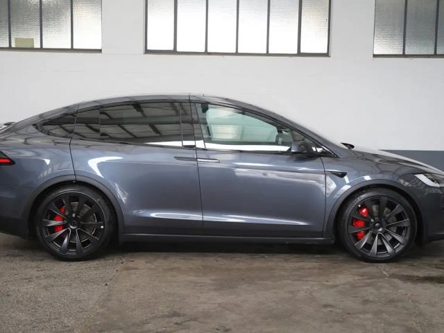 Tesla Model X Plaid