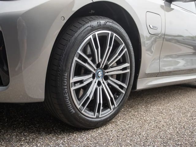 BMW 330 330e M-Sport Touring