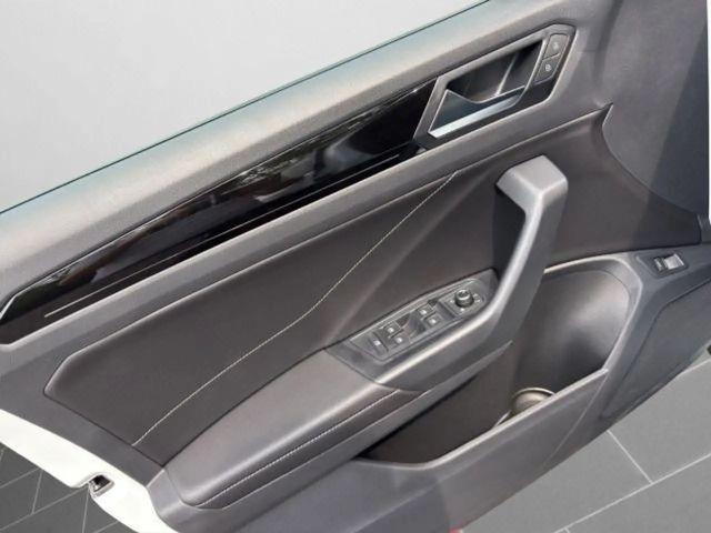 Volkswagen T-Roc DSG IQ.Drive R-Line