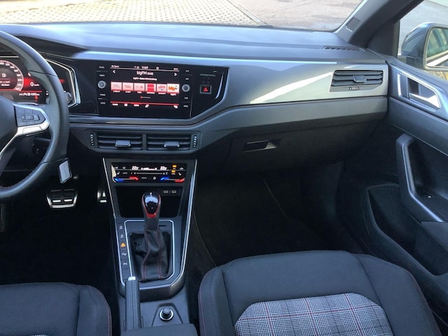 Volkswagen Polo 2.0 TSI DSG GTI