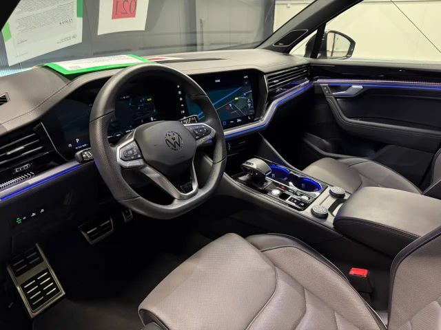 Volkswagen Touareg R-Line Style