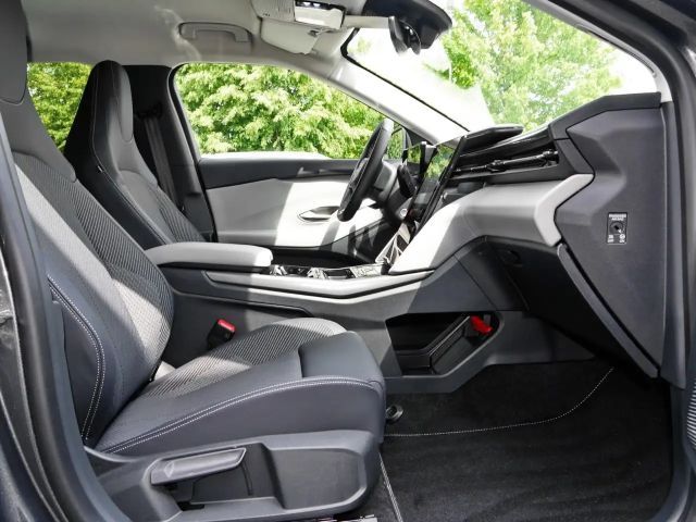 Ford Explorer Extended range