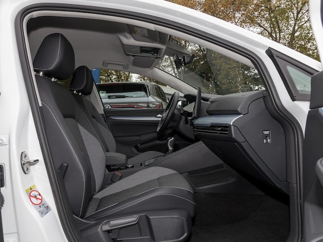 Volkswagen Golf 1.5 TSI Golf VIII