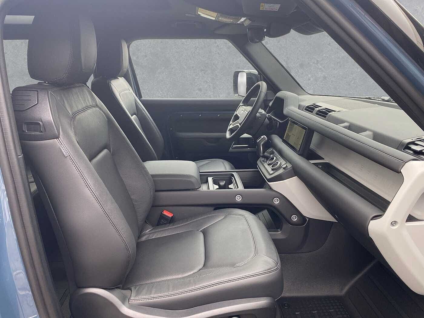 Land Rover Defender 90 SE