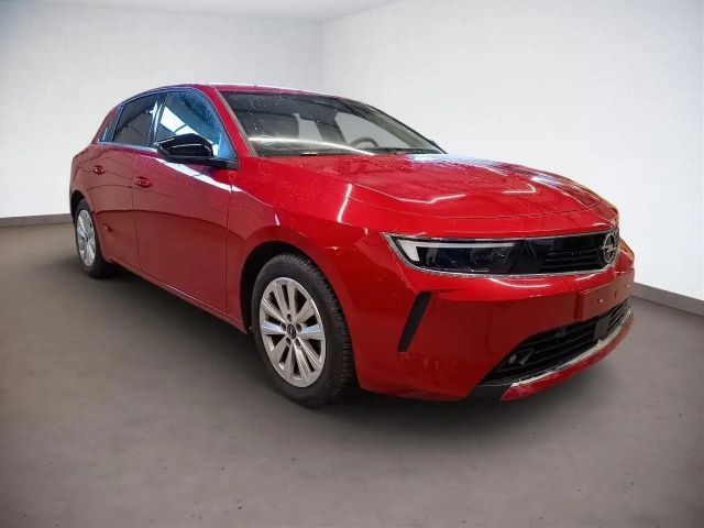 Opel Astra 1.2 Turbo Elegance