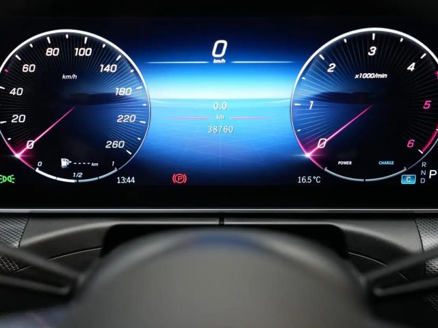 Mercedes-Benz C 220 4MATIC C 220 d Sedan