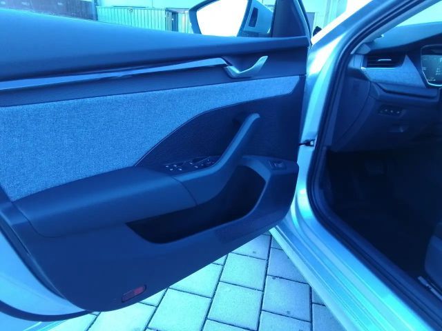 Skoda Octavia 2.0 TDI Combi Tour