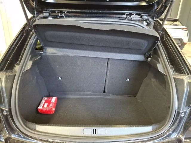 Peugeot 208 GT-Line Hybrid