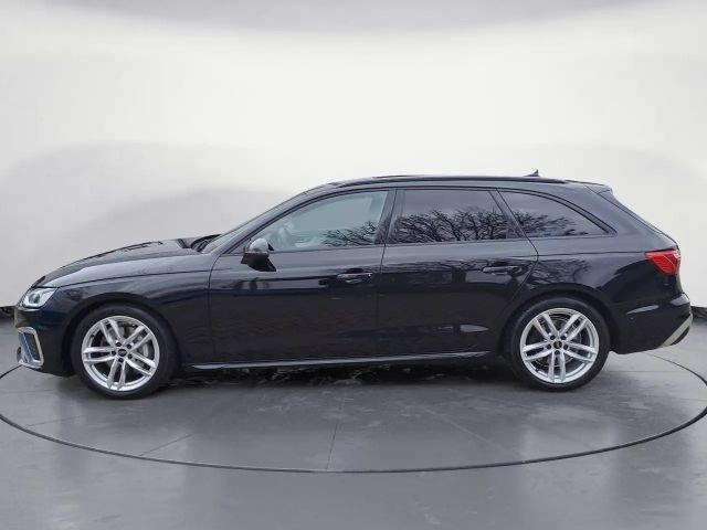 Audi A4 40 TFSI Quattro S-Line S-Tronic